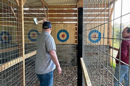 Axe Throwing in Amsterdam – The Ultimate Thrill at UP Events!