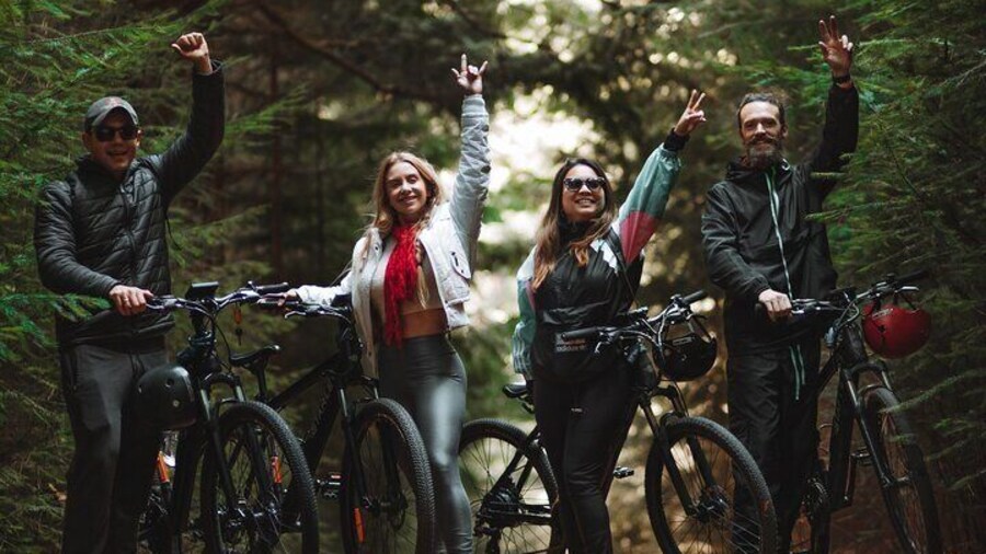 Electric Bike Rental in Circuito Chico