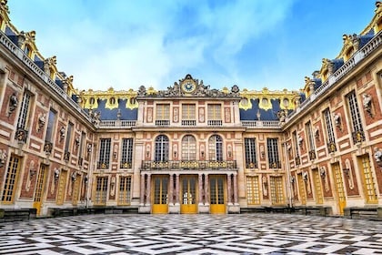 Versailles Palace and Gardens Official Priority Entry Ticket