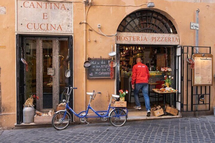 Roman Cooking Class with Market Tour and Feast