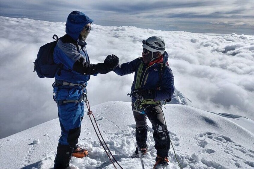 2 Days Shared Mountain Adventure in Huayna Potosi