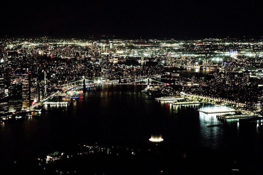 New York City Private Tour by Plane at Night