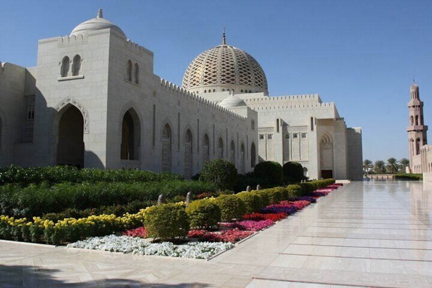 Explore Muscat Half Day City Tour
