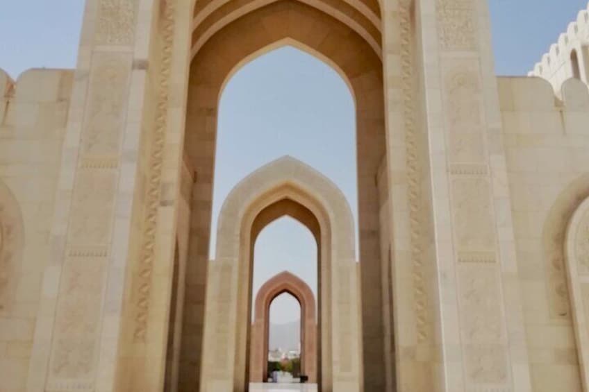 Explore Muscat Half Day City Tour