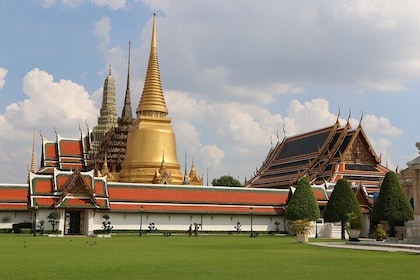 Bangkok Full-Day Private Tour with a Local Guide