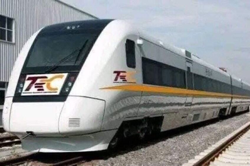 1 Day Safari to Mikumi NP from Dar es Salaam by Electric Train