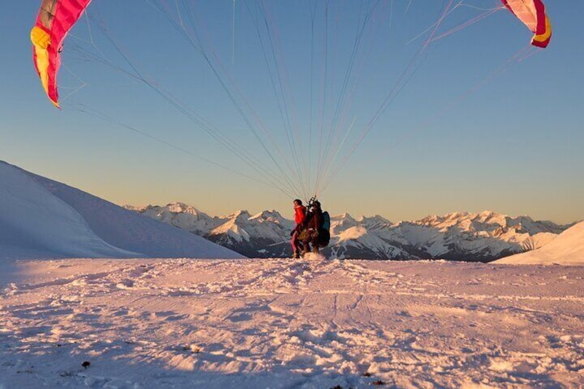 Paragliding adventure Dolomites for nature lovers