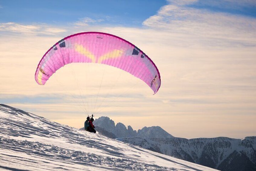 Paragliding adventure Dolomites for nature lovers