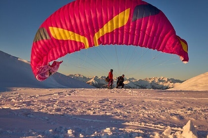 Paragliding adventure Dolomites for nature lovers