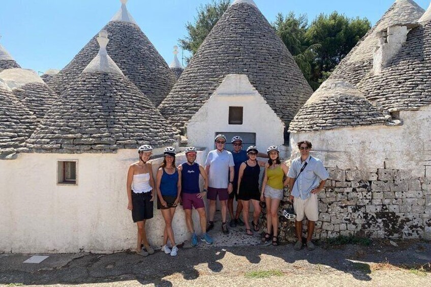 E-bike tour Locorotondo and Martina Franca with visit to cheese factory