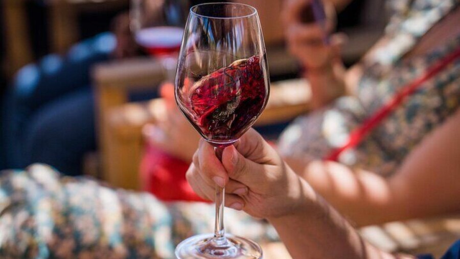 The Six o'clock Wine Tasting in Kefalonia Greece