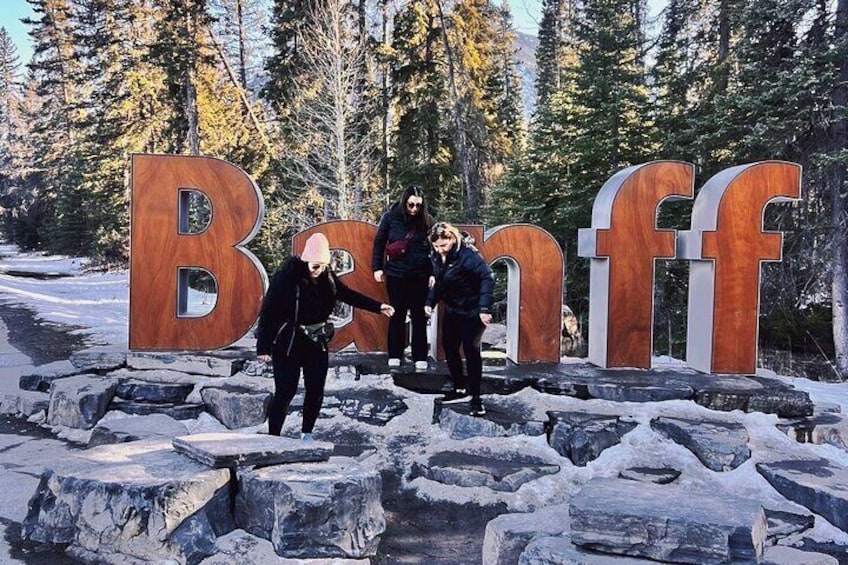 Can/Banff :Columbia Icefield, Crowfoot Glacier and Bow Lake, Tour