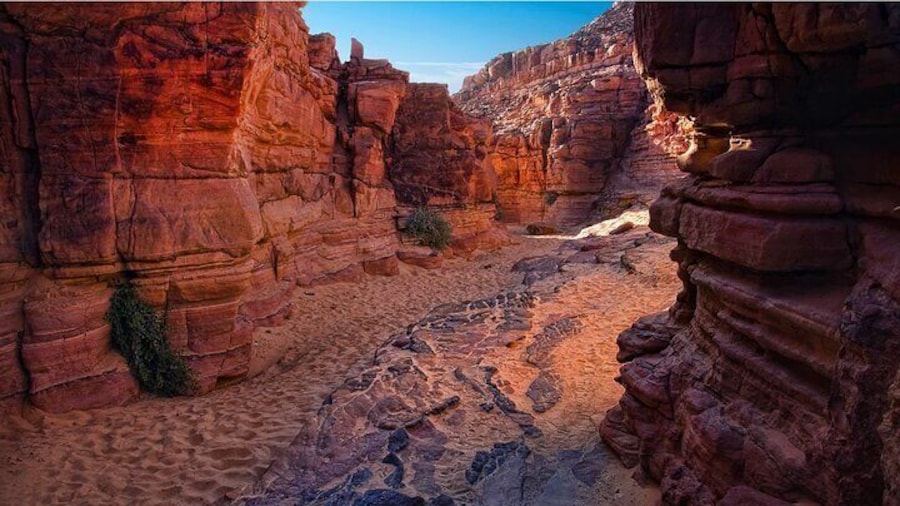 Canyon Salama in Jeep& Snorkeling at 3 Pools - Sharm El Sheikh