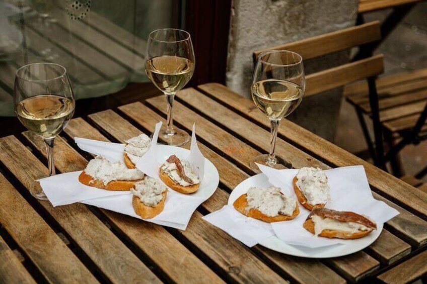 Wine and Food Tasting in Venice Italy 