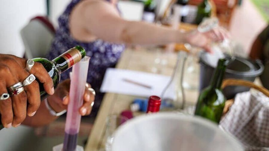 Middelvlei Wine Blending: Create Your Perfect Blend