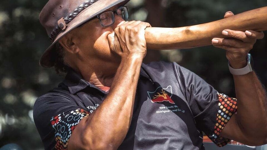Central Coast: Aboriginal Storytelling and Wine Tasting Tour