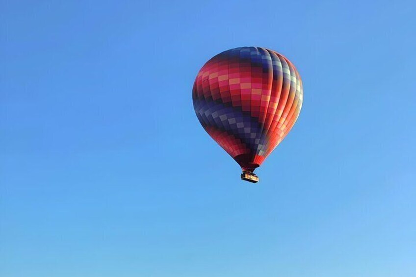 Sunrise Hot Air Balloon Flight over Dubai Desert