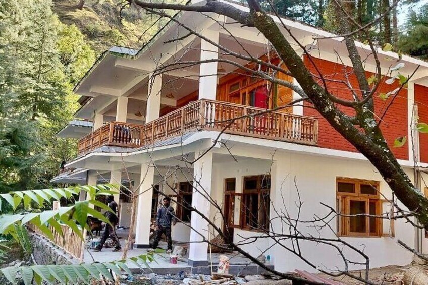 Aut to Great Himalayan Three Day Shared Tour