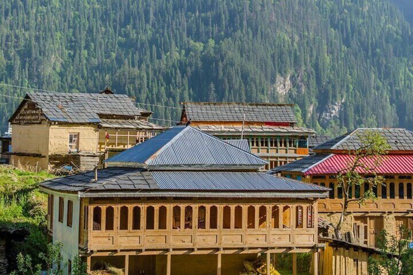 Three Day Shared Tour : Aut to Himachal Tirthan and Jibhi Valley