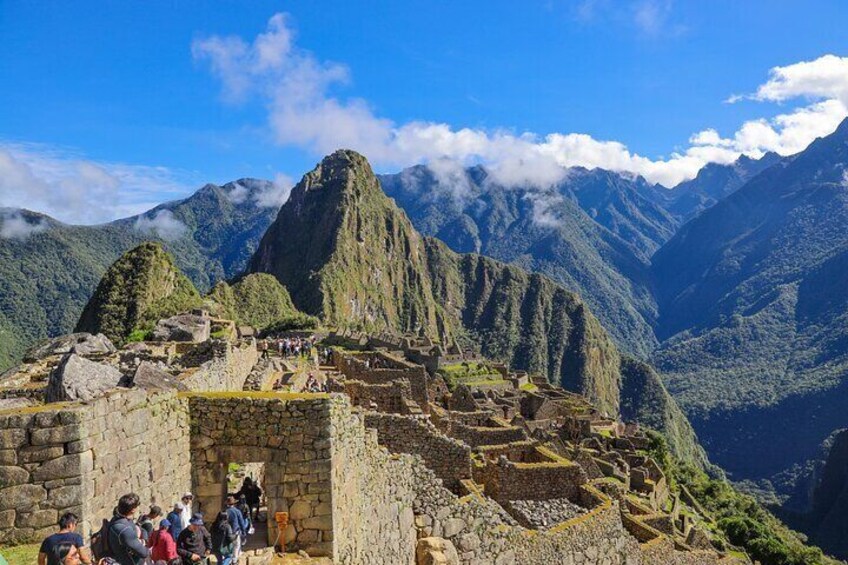 Cusco One Day Tour to Machu Picchu with Train Transfers