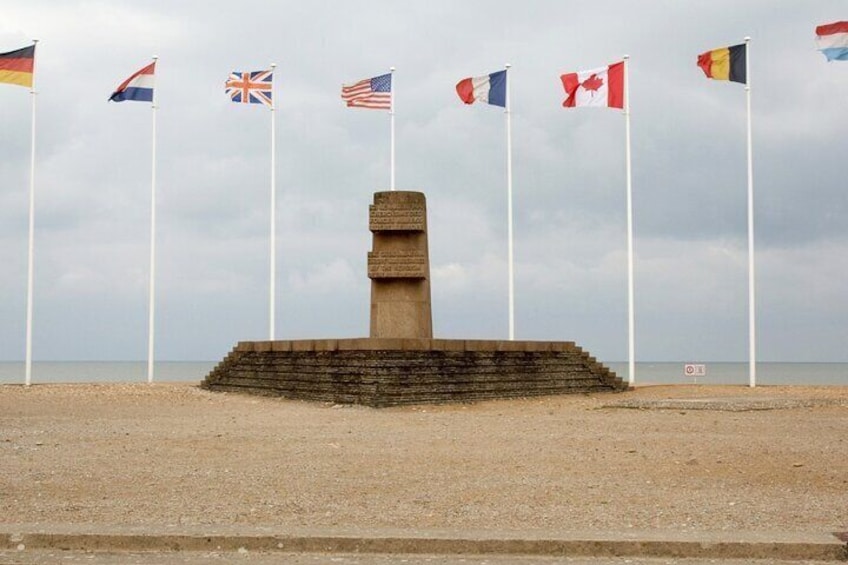 Private WWII Normandy Tour The Day Beaches and American Cemetery