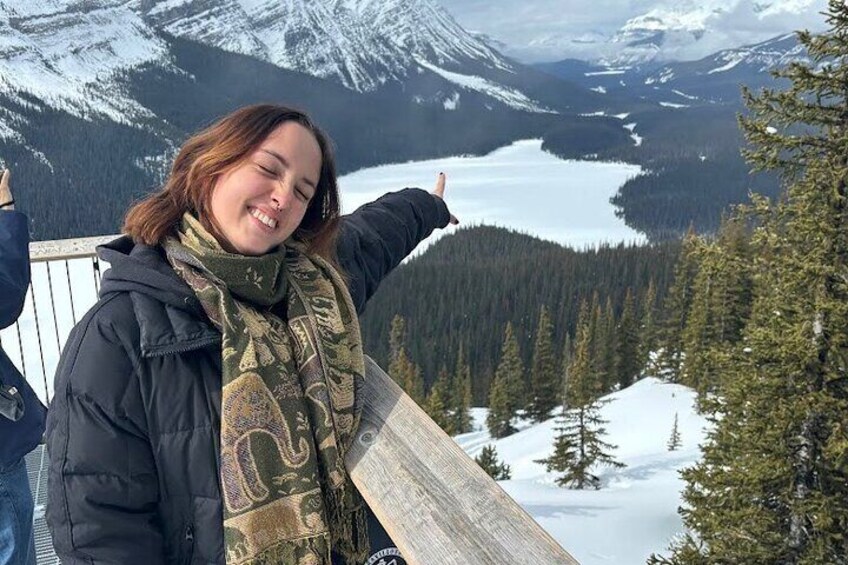 Calgary to Louise, Moraine, Emerald Lake and Johnston Canyon Tour