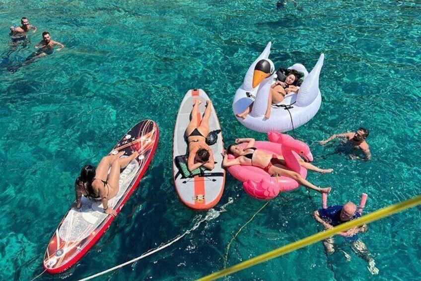 Cape Sounio Premium Catamaran Cruise Tour with Lunch