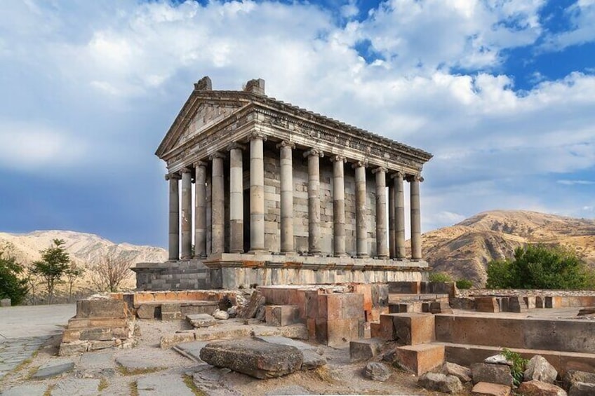 Day Trip: Khor Virap, Azat Reservoir, Garni Temple, Geghard,