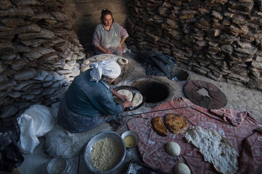 "Lavash baking" master class