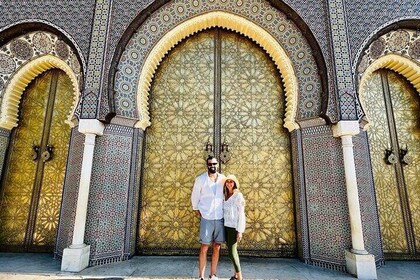 Casablanca Day Trip to Fes with Medina Tour Guide