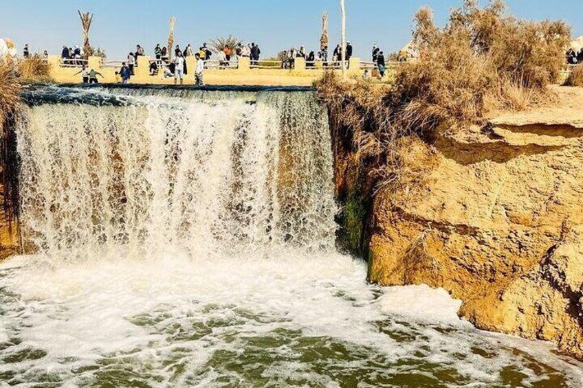 Private Tour to Wadi El Rayan Wadi Al Hitan & Fayoum Waterfalls