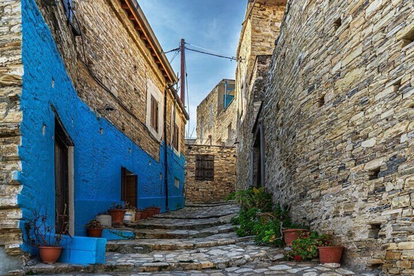 Meet the Locals of Lefkara and Machairas Mountains 