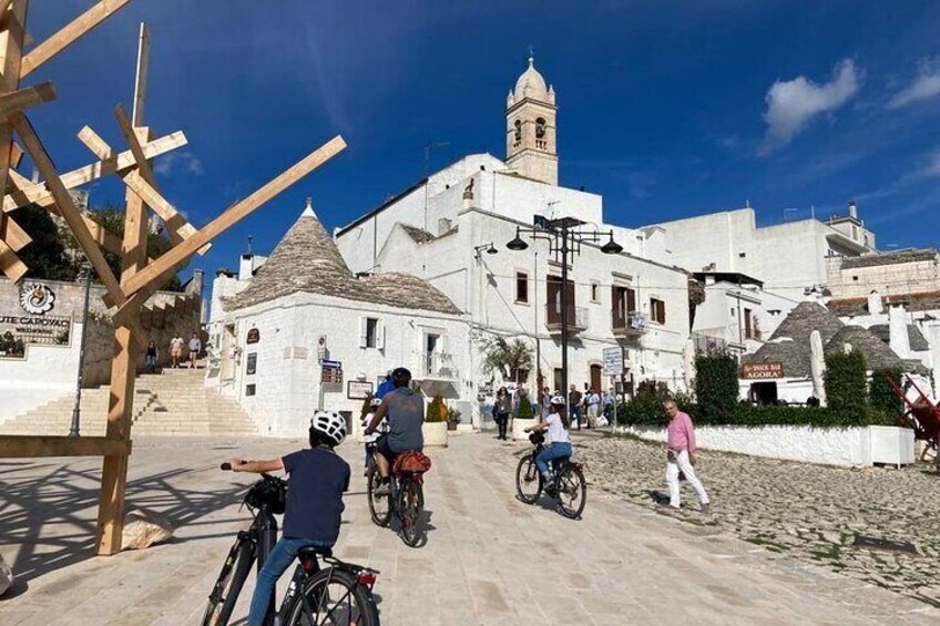 Alberobello E bike Tour and Pasta Making Class