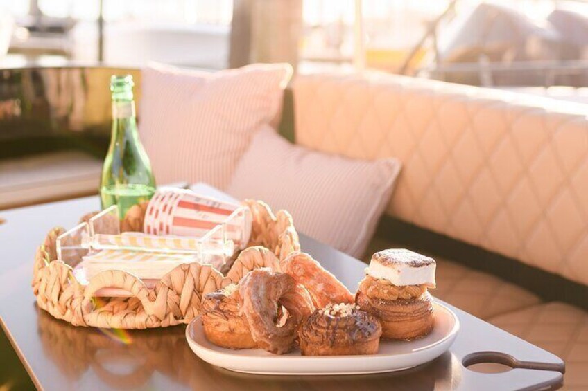 Luxury Boutique Cruise Experience in Savannah