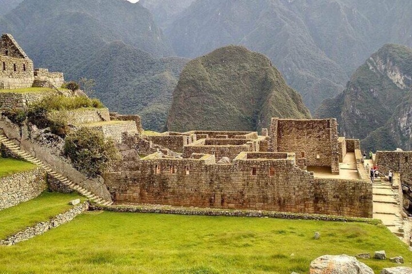 Inca Culture Machu Picchu Huayna Picchu & Huayhuash Circuit Trek