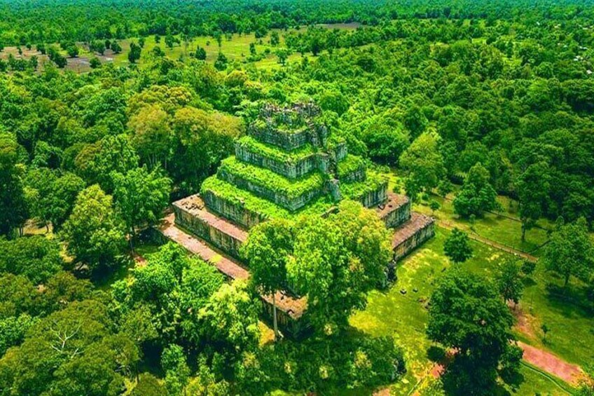 Koh Ker & Beng Mealea Full-Day Join-in Tour