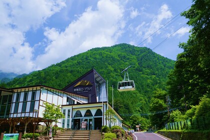 Gifu Takayama Shinhotaka Ropeway Round-Trip E-Ticket