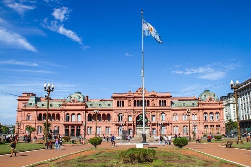 Casa Rosada, Plaza de Mayo