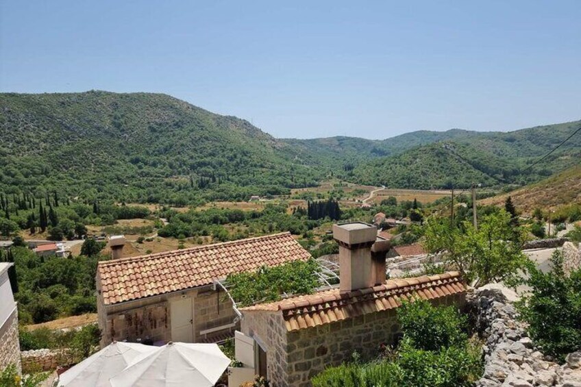 Exploring Dubrovnik And Having Lunch In The Countryside