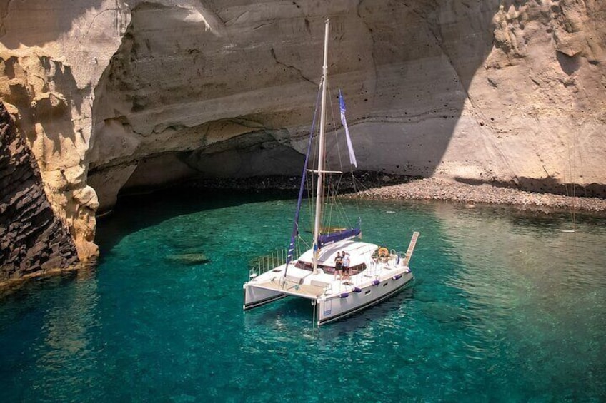 Full-Day Tour of Milos and Poliegos Small Group Catam With Lunch