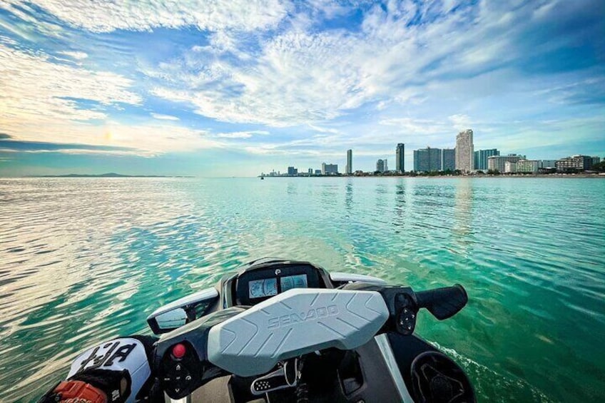 Pattaya Jet Ski 3 Islands Tour with Sanctuary of Truth Views