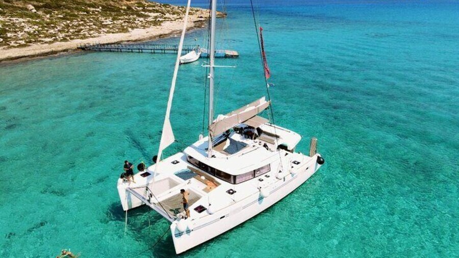 Aegina Full Day Catamaran Cruise with Lunch and Wine