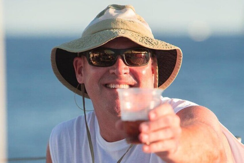 Sunset Boat Tour Includes Open Bar and Dinner