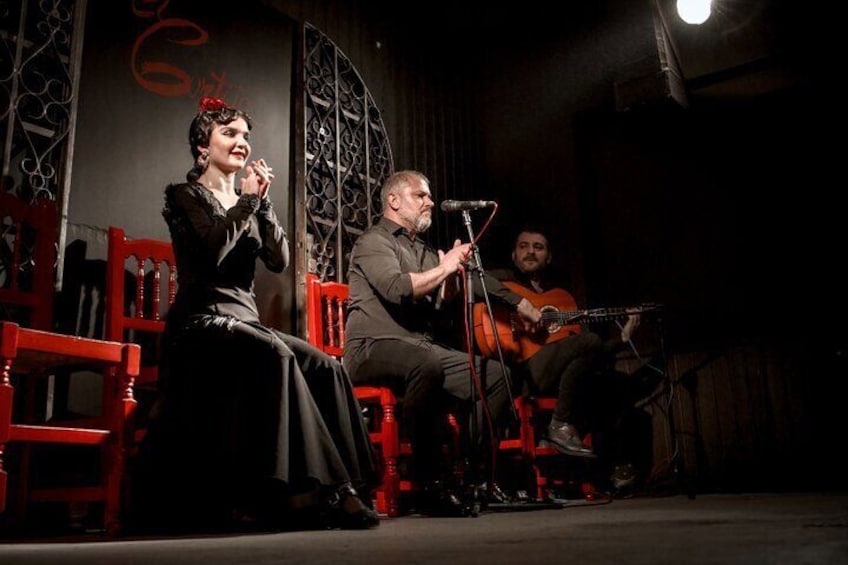 Romantic Valentine´s Day with Flamenco, Cava and Strawberries