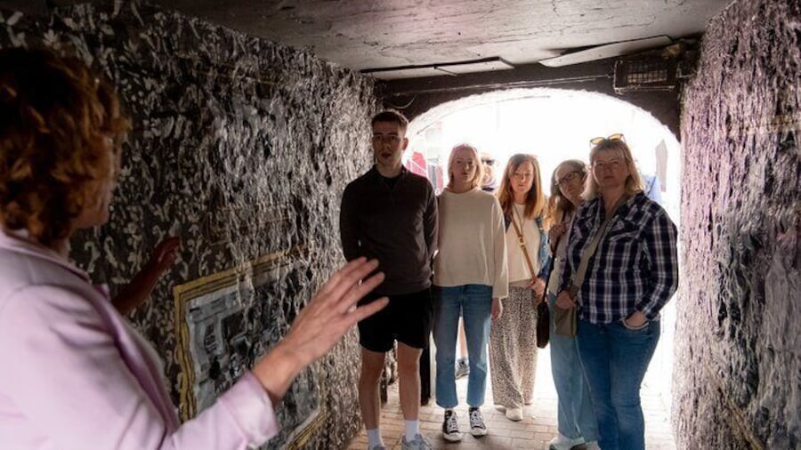 Exploring the "bow-ways" of Ennis on the Dark History Tour