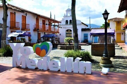City Tour of Medellin and Commune 13 (Shared Tour)