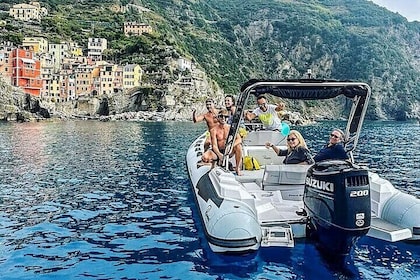 Portovenere 3 Islands and Gulf of Poets Boat Tour from La Spezia