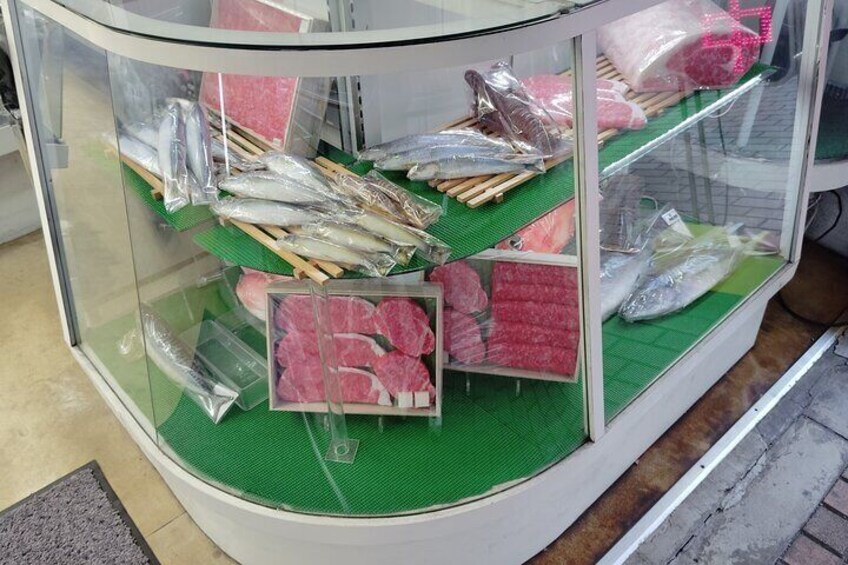 Tokyo Kappabashi Tour Discover Unique Japanese Souvenirs