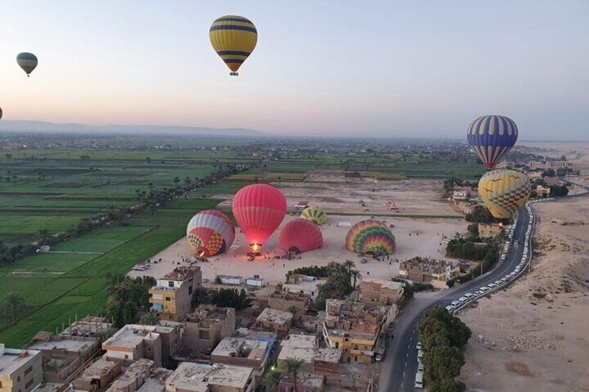 4 Days Egypt Tour to Cairo and Luxor with Flights and Hotel Stay