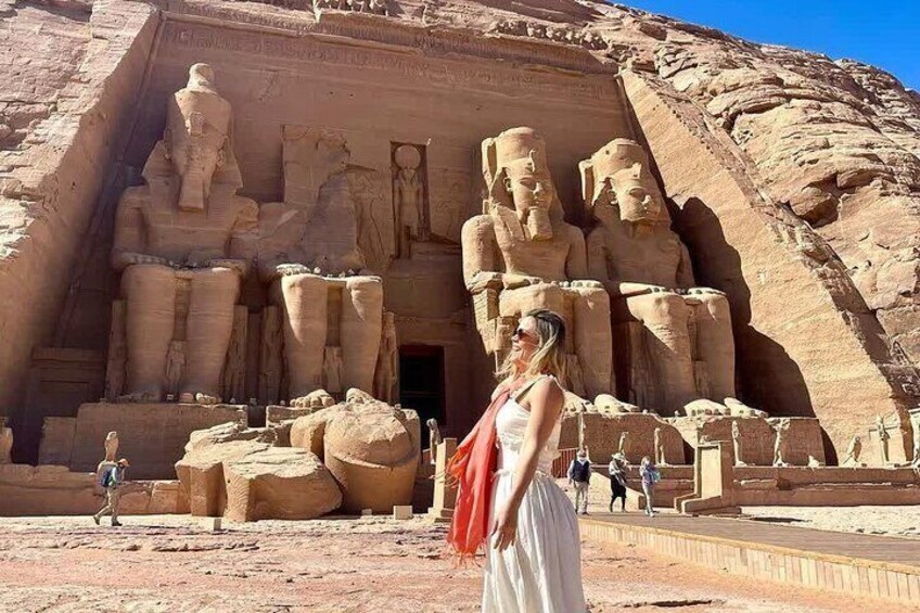 5 Days Private Guided Egypt Tour to Cairo Aswan and Abu Simbel|
